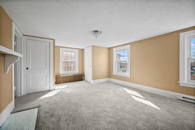 548 N Main St, Masontown, PA 15417