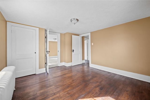 548 N Main St, Masontown, PA 15417