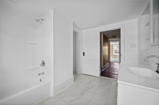 548 N Main St, Masontown, PA 15417