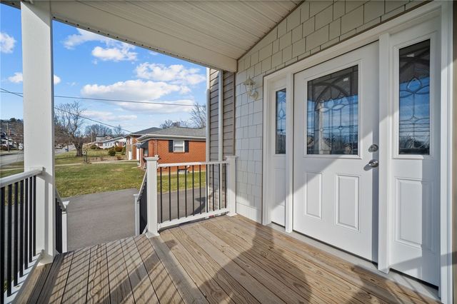 548 N Main St, Masontown, PA 15417