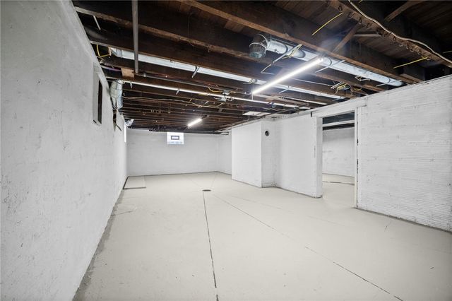 548 N Main St, Masontown, PA 15417