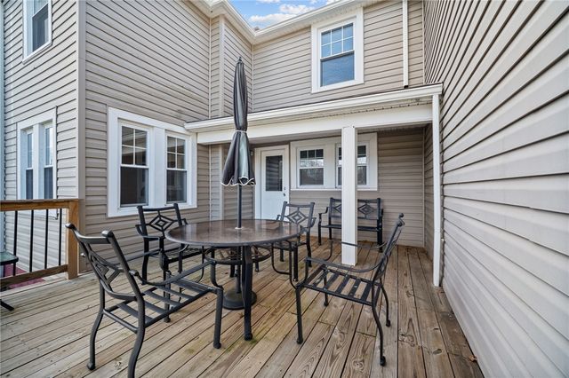 548 N Main St, Masontown, PA 15417