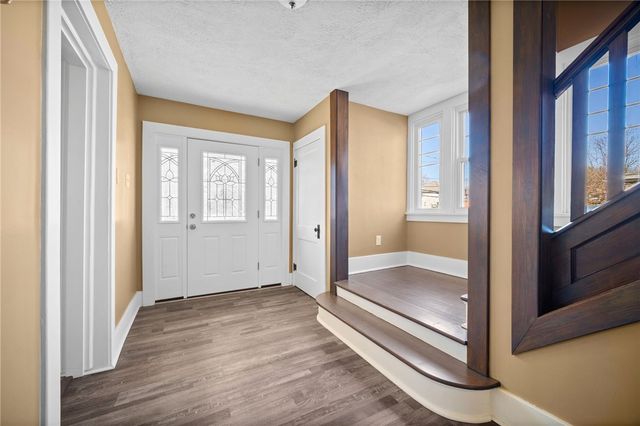 548 N Main St, Masontown, PA 15417