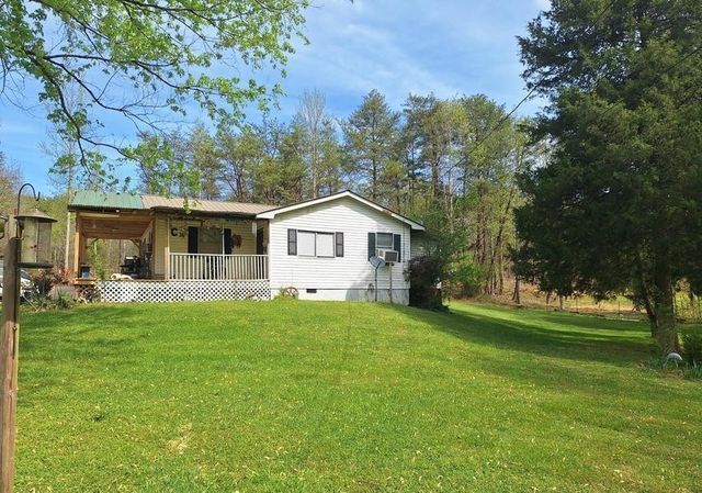 180 Walker Road, Tellico Plains, TN 37385