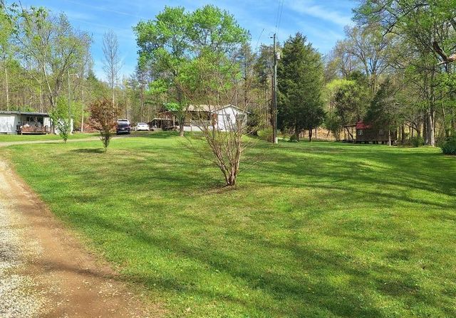 180 Walker Road, Tellico Plains, TN 37385