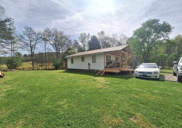 180 Walker Road, Tellico Plains, TN 37385