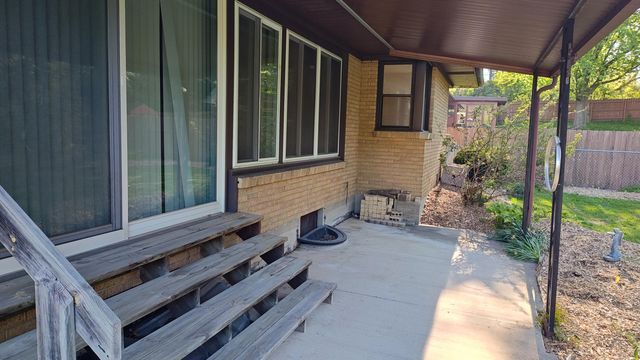 422 3 Mile Road Ne, Grand Rapids Twp, MI 49505