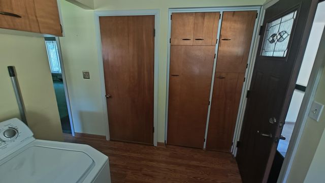 422 3 Mile Road Ne, Grand Rapids Twp, MI 49505