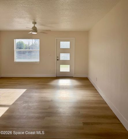 557 Chantilly Drive, Melbourne, FL 32935