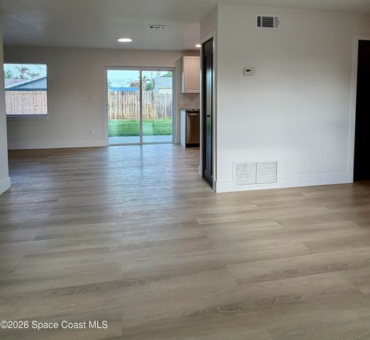 557 Chantilly Drive, Melbourne, FL 32935