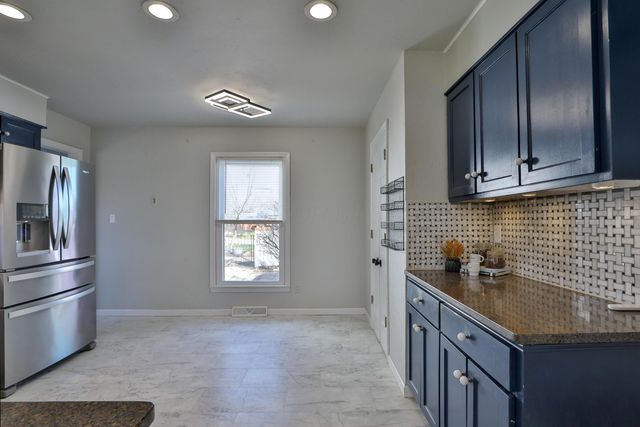 41 Indian Run Drive, Dublin, OH 43017