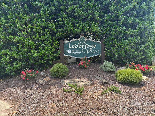 29 Kaylor Drive, Arden, NC 28704