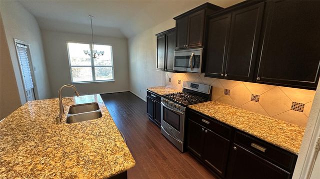 14046 Sand Ridge Crossing, Conroe, TX 77384