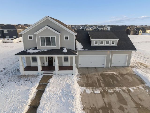 4717 11th Street W, West Fargo, ND 58078