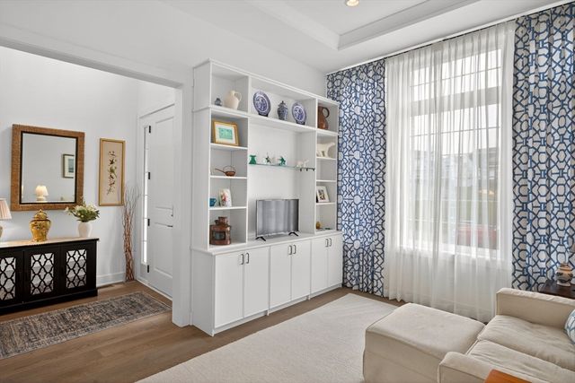 31 Kestrel Heights, Plymouth, MA 02360