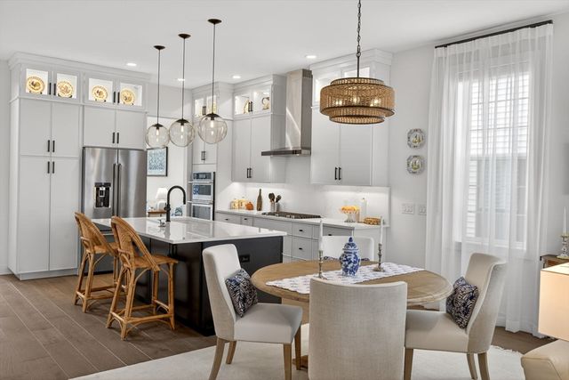 31 Kestrel Heights, Plymouth, MA 02360