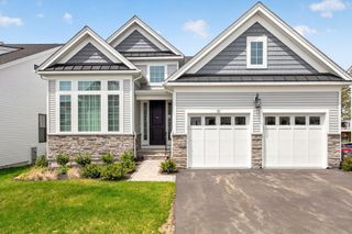 31 Kestrel Heights, Plymouth, MA 02360