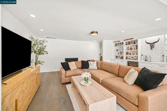 128 Via Bonita, Alamo, CA 94507