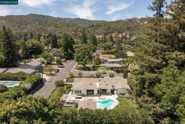 128 Via Bonita, Alamo, CA 94507