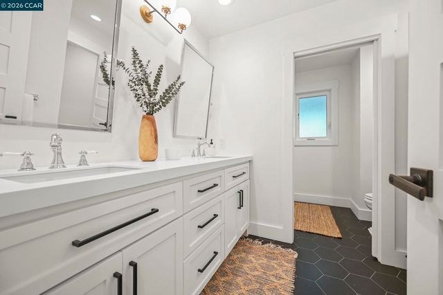 128 Via Bonita, Alamo, CA 94507