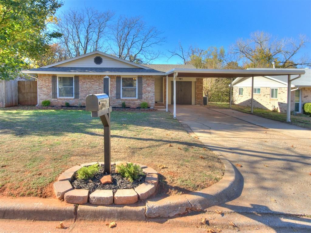 1715 Edgewood Drive, Edmond, OK 73013