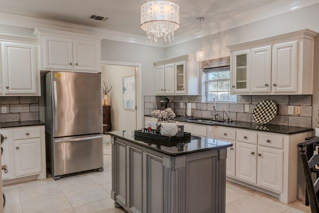 5227 Westway Drive, San Angelo, TX 76904