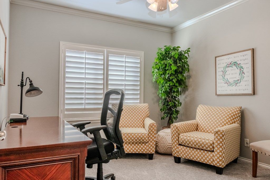 Image 15 of property listing at 5227 Westway Dr, San Angelo, TX 76904