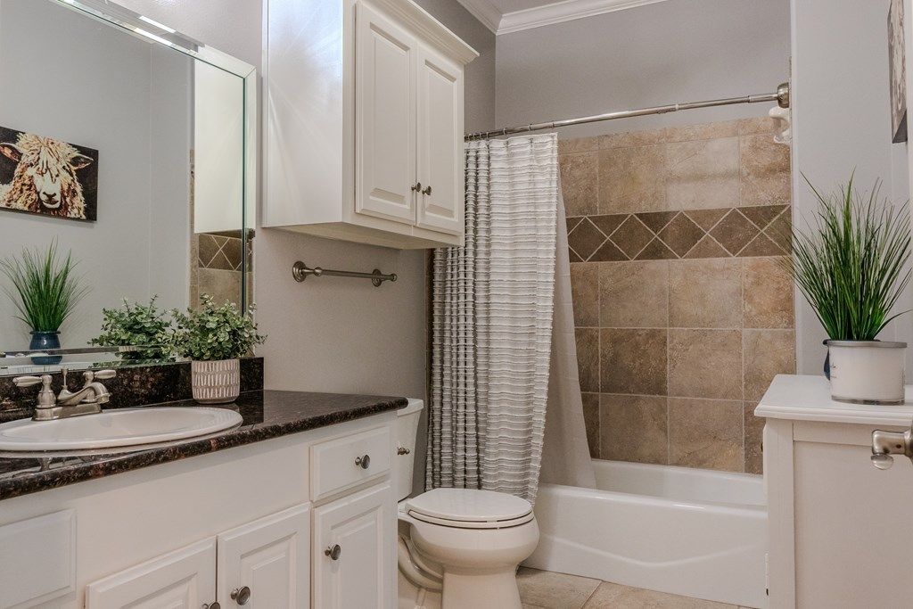 Image 17 of property listing at 5227 Westway Dr, San Angelo, TX 76904