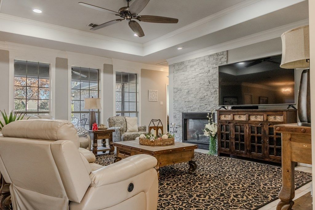 Image 5 of property listing at 5227 Westway Dr, San Angelo, TX 76904