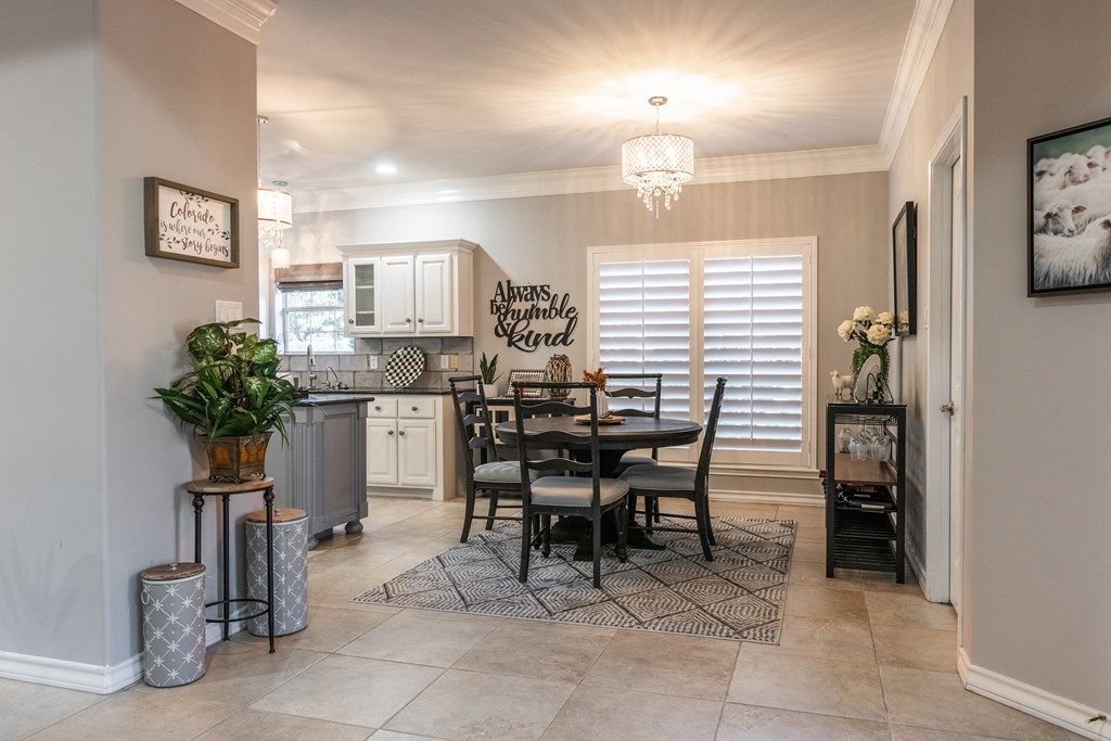 Image 7 of property listing at 5227 Westway Dr, San Angelo, TX 76904