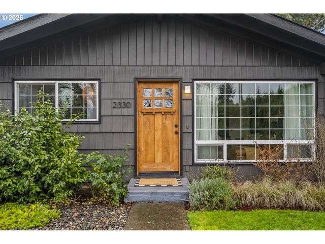 2330 Ne 121ST Ave, Portland, OR 97220