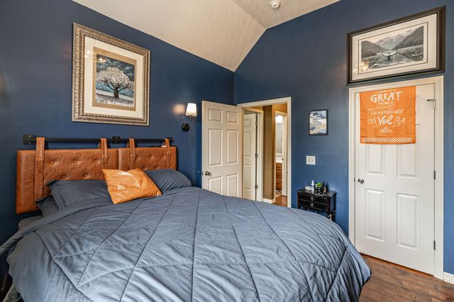 1103 Johnny Spears Rd, Westmoreland, TN 37186