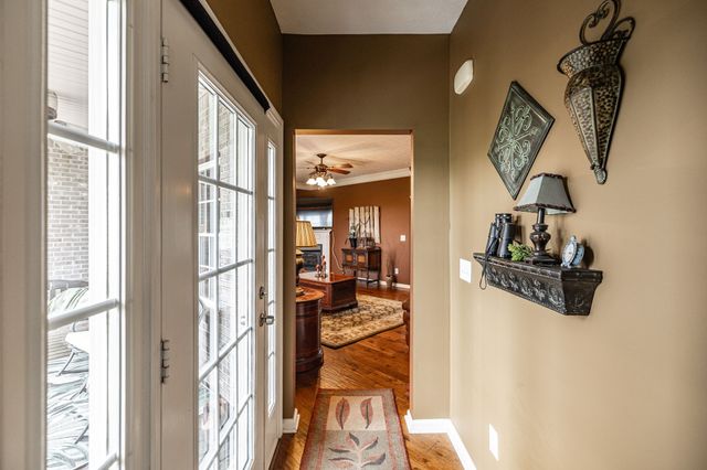 1103 Johnny Spears Rd, Westmoreland, TN 37186