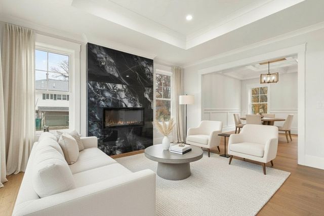 44 Buffington St, Attleboro, MA 02703