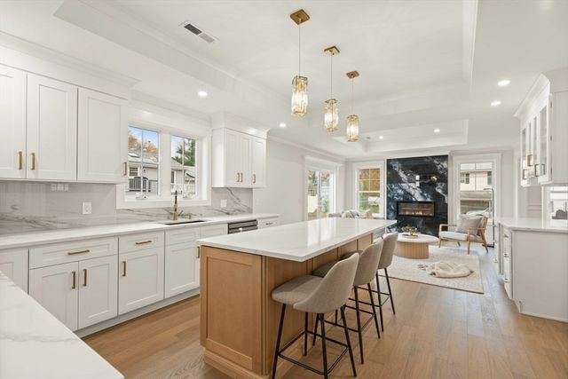 44 Buffington St, Attleboro, MA 02703