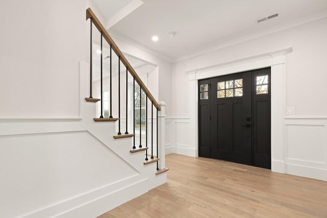 44 Buffington St, Attleboro, MA 02703