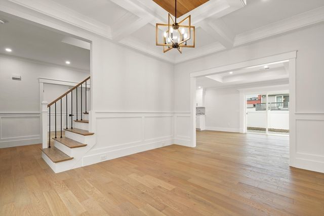 44 Buffington St, Attleboro, MA 02703