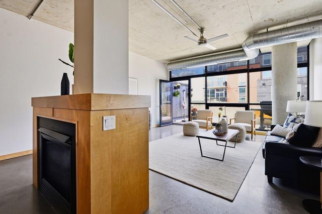 720 N 4th Street 703, Minneapolis, MN 55401