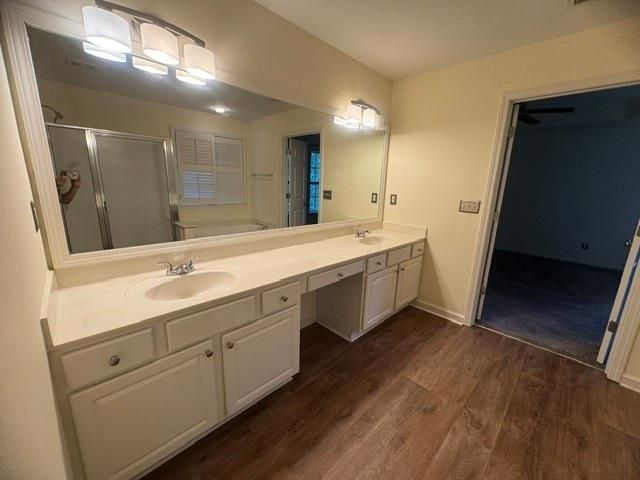 220 Gaines Oak Way, Suwanee, GA 30024