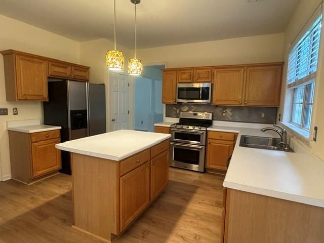 220 Gaines Oak Way, Suwanee, GA 30024