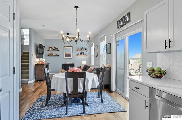 19026 Ontario Street, Omaha, NE 68130