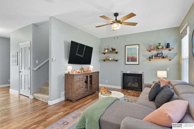 19026 Ontario Street, Omaha, NE 68130