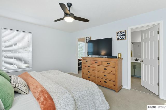 19026 Ontario Street, Omaha, NE 68130