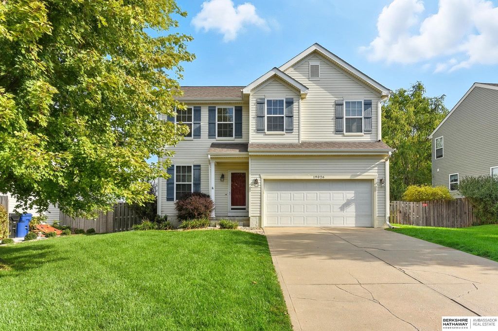 19026 Ontario Street, Omaha, NE 68130