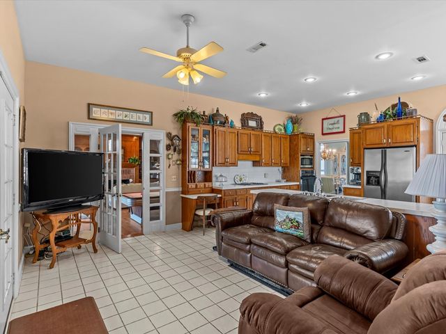 1420 County Road 41, Hartford, AL 36344