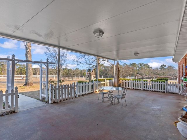 1420 County Road 41, Hartford, AL 36344