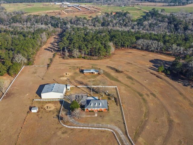 1420 County Road 41, Hartford, AL 36344