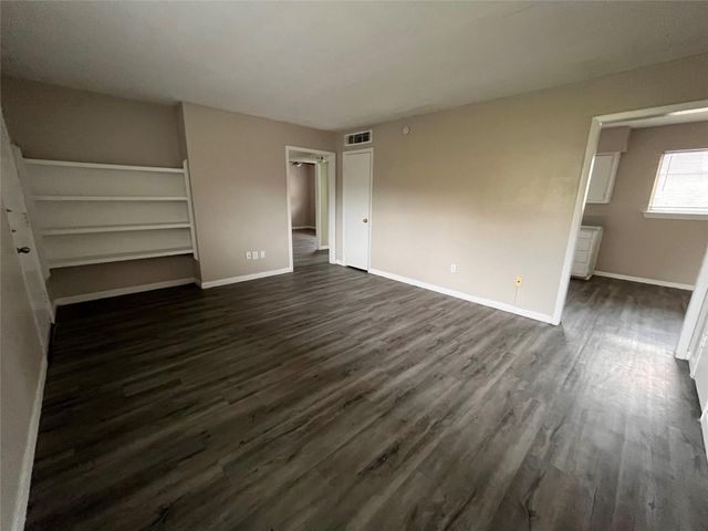 3106 Duval ST 310, Austin, TX 78705