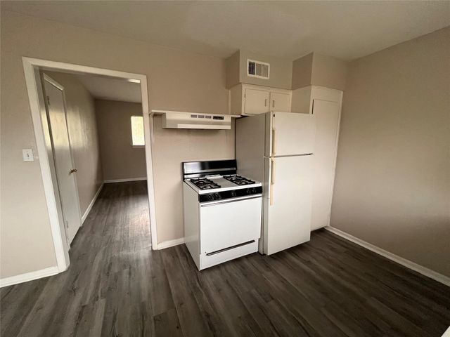 3106 Duval ST 310, Austin, TX 78705