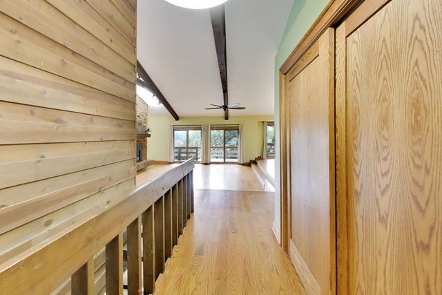24283 N GRANDVIEW Drive, Lake Barrington, IL 60010